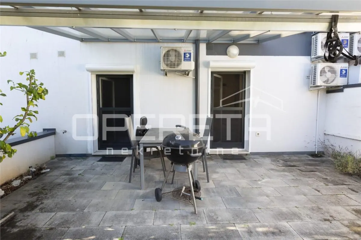 Apartament de vanzare in Croatia, Porec - foto 14