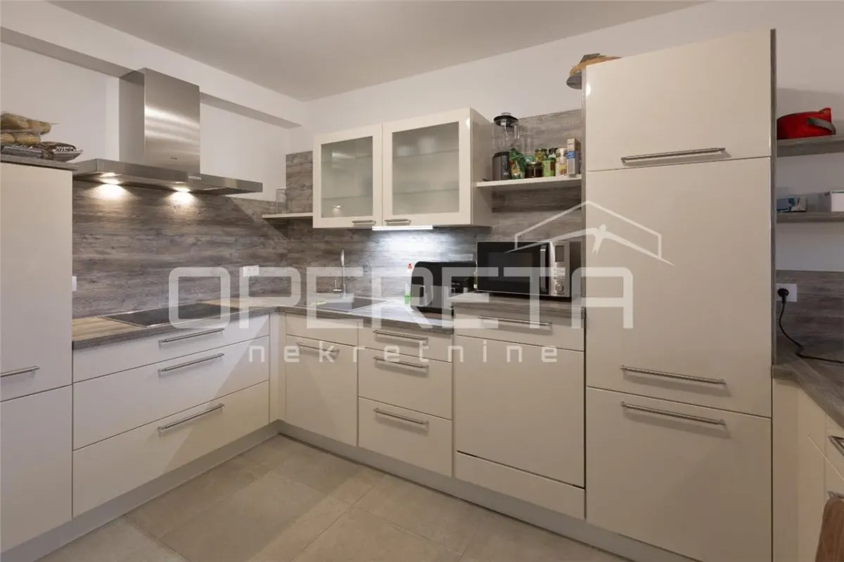 Apartament de vanzare in Croatia, Porec - foto 10