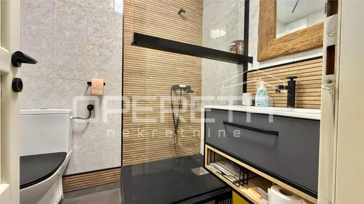 Apartament de vanzare in Croatia, Vrsi - foto 4