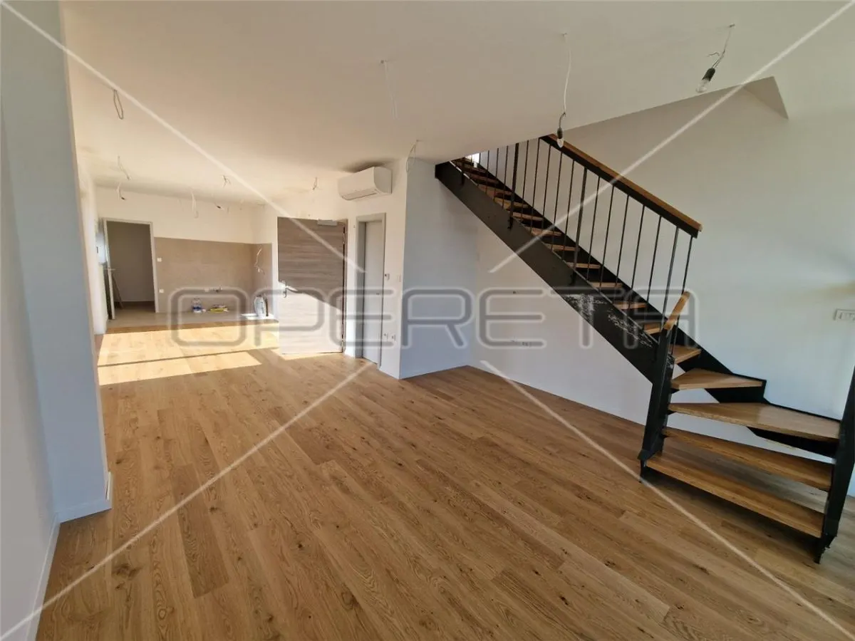 Apartament de vanzare in Croatia, Rovinj - foto 1