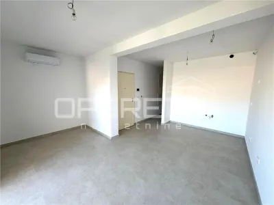 Apartament de vanzare in Croatia, Okrug Gornji - foto 2