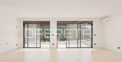 Two-Bedroom Apartment for Sale in Rogoznica, Croatia – Sea View - foto 2