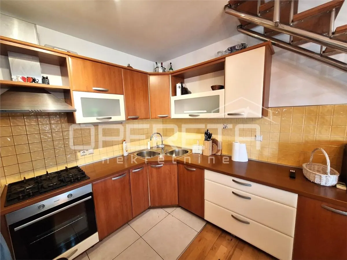 Apartament de vanzare in Croatia, Vodice - foto 2