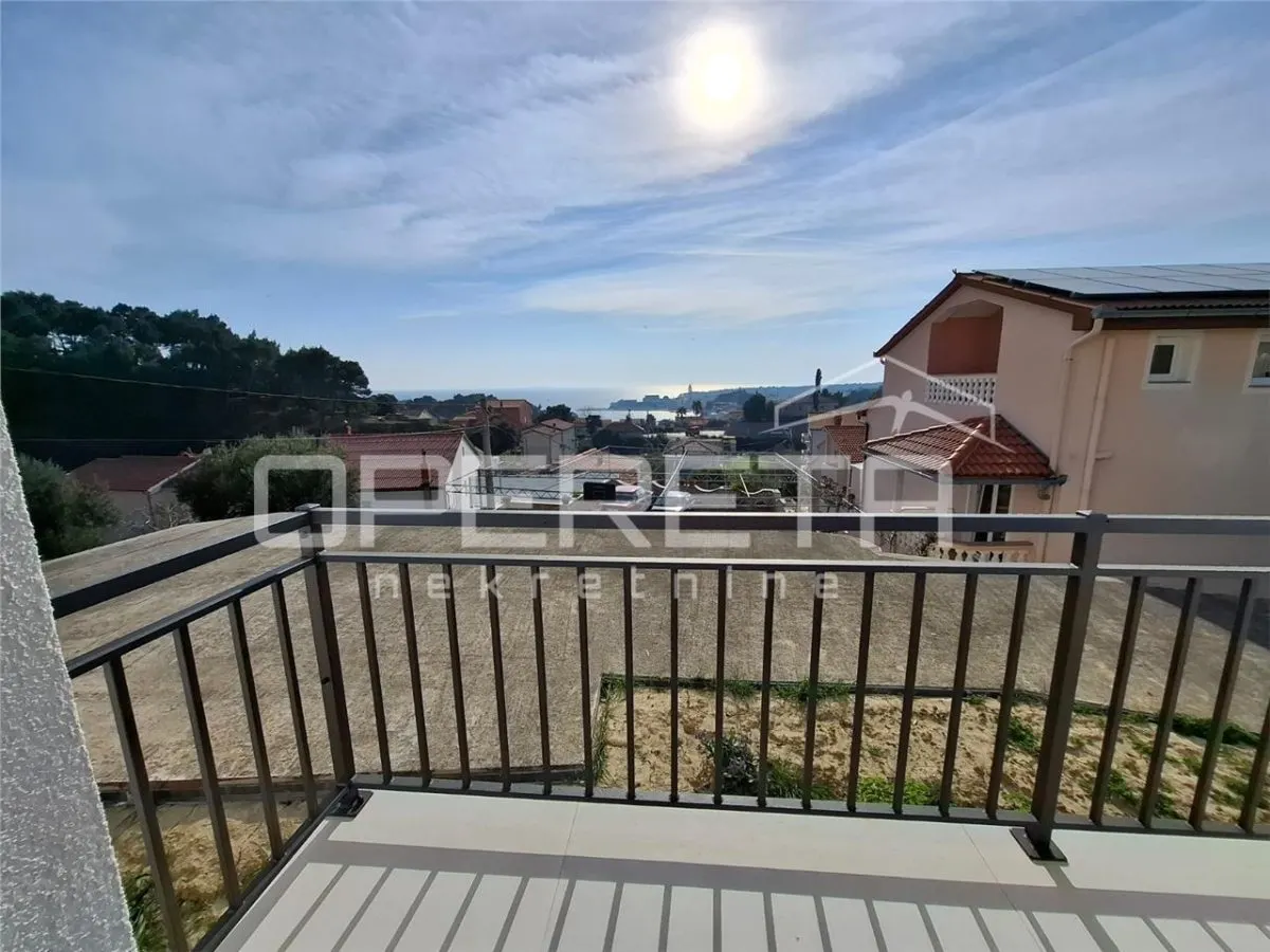 Apartament de vanzare in Croatia, Rab - foto 2
