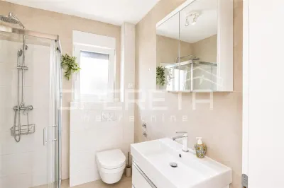 Apartament de vanzare in Croatia, Okrug Gornji - foto 13
