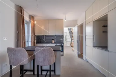 Apartament de vanzare in Croatia, Porec - foto 5