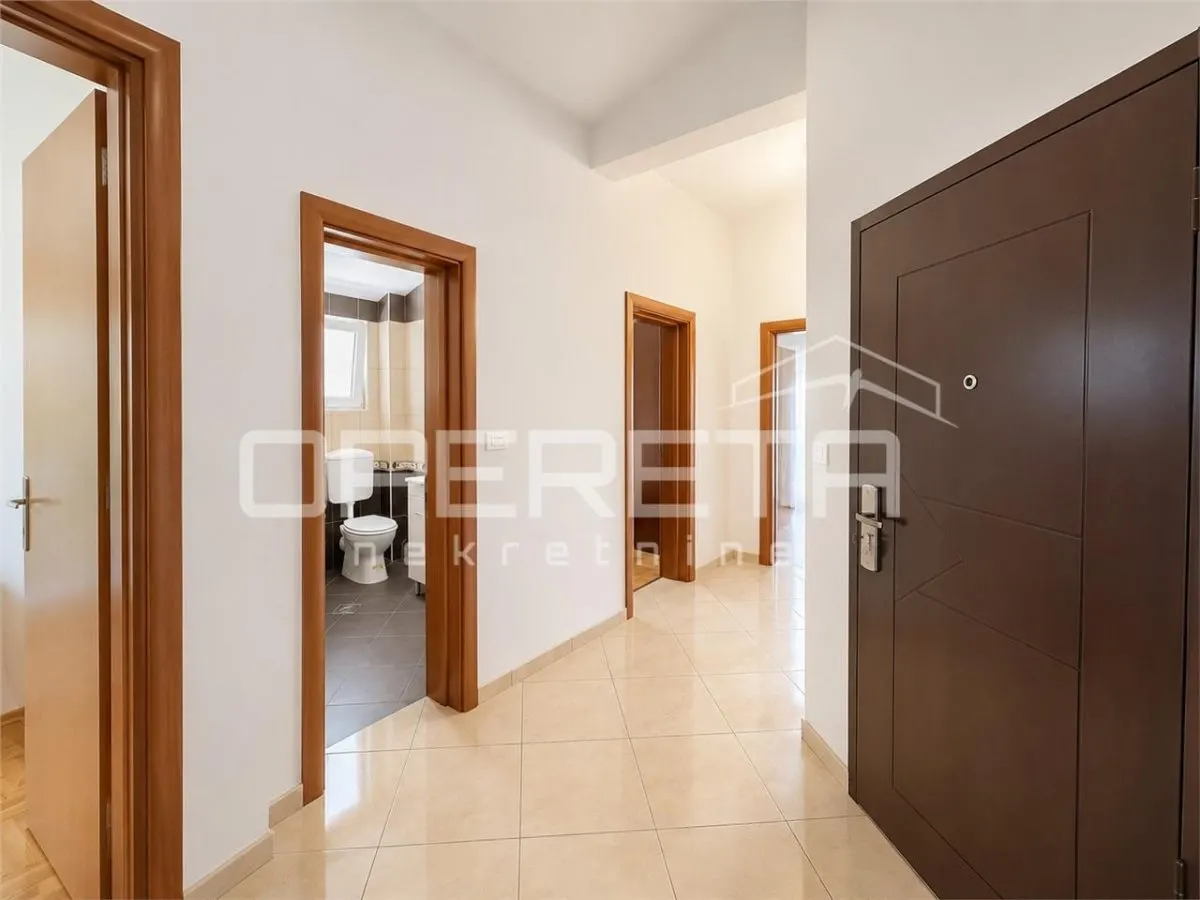 Apartament de vanzare in Croatia, Okrug Gornji - foto 9