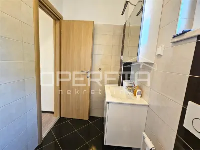 Apartament de vanzare in Croatia, Okrug Gornji - foto 14