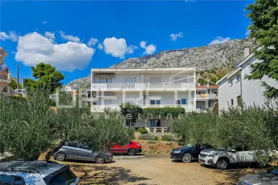 Three-Bedroom Apartment for Sale in Omiš, Croatia – Sea View - foto 18