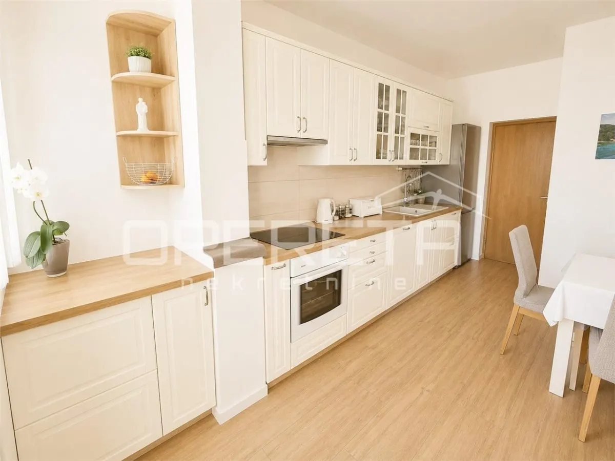 Apartament de vanzare in Croatia, Okrug Gornji - foto 11