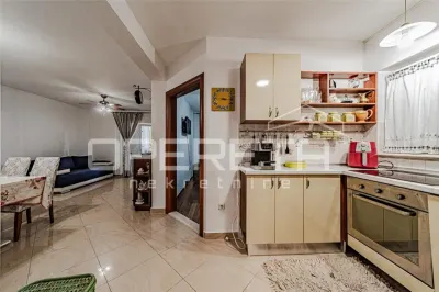 Apartament de vanzare in Croatia, Supetar - foto 2