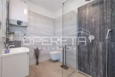 Apartament de vanzare in Croatia, Porec - foto 13