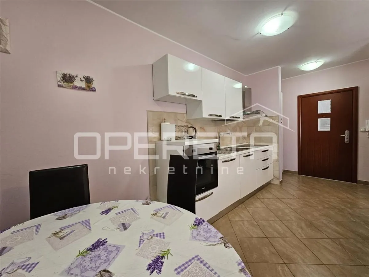 Two-Bedroom Apartment for Sale in Rogoznica, Croatia - foto 4