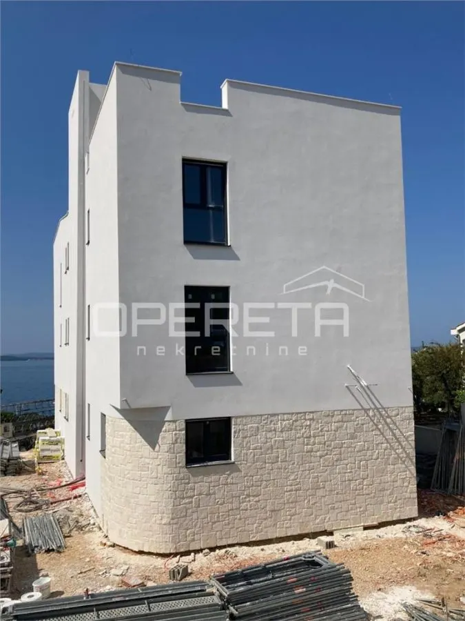 Two-Story Apartment with Garden for Sale in Kozino, Zadar, Croatia - foto 2