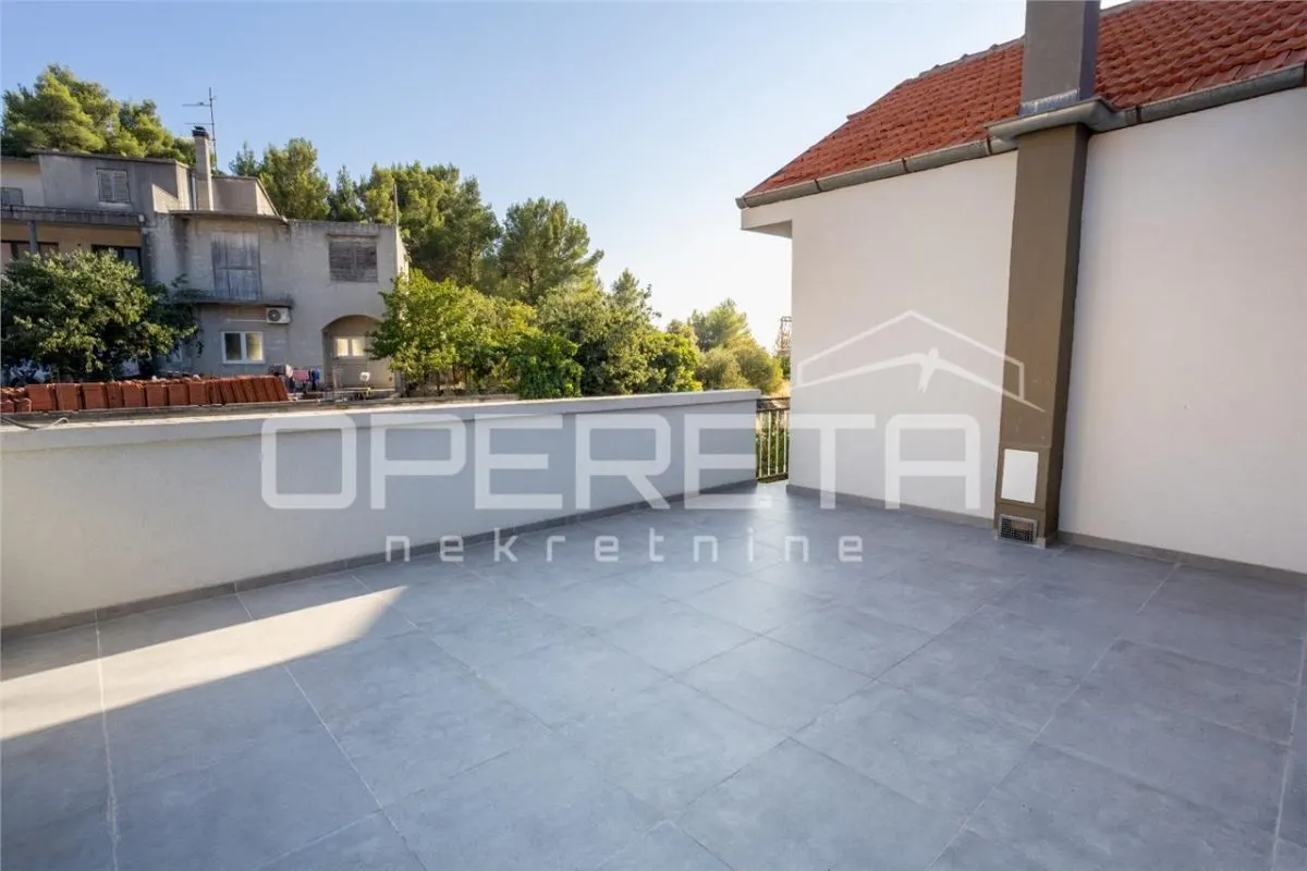 Apartament de vanzare in Croatia, Šibenik - foto 1