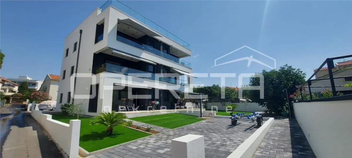 Apartament de vanzare in Croatia, Sveti Filip i Jakov - foto 1