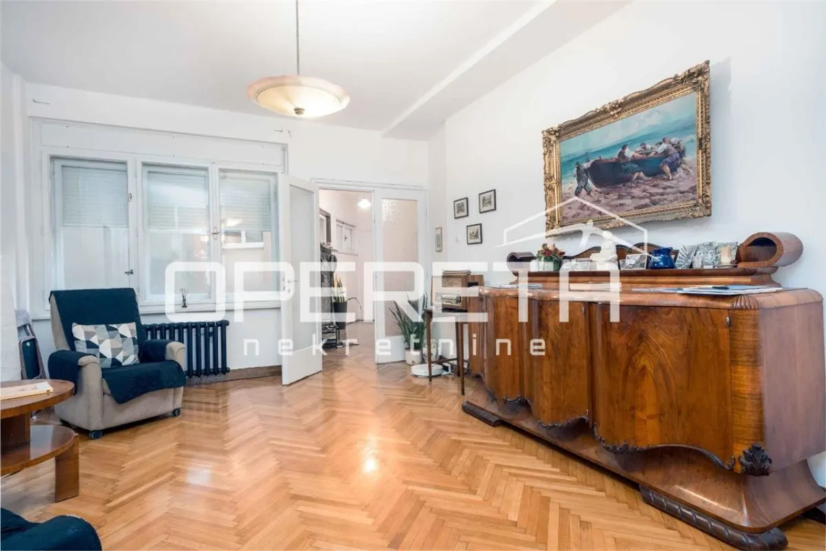 Appartement à Vendre à Zagreb, Croatie - Centre-Ville - foto 2