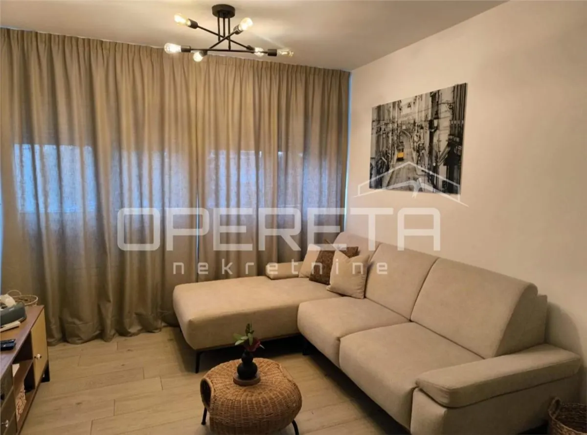 Apartament de vanzare in Croatia, Split - foto 1