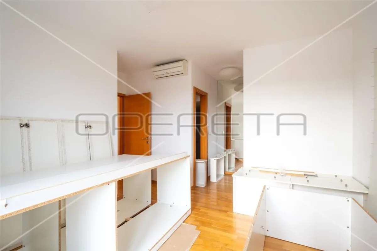 Apartament de vanzare in Croatia, Zagreb - foto 17