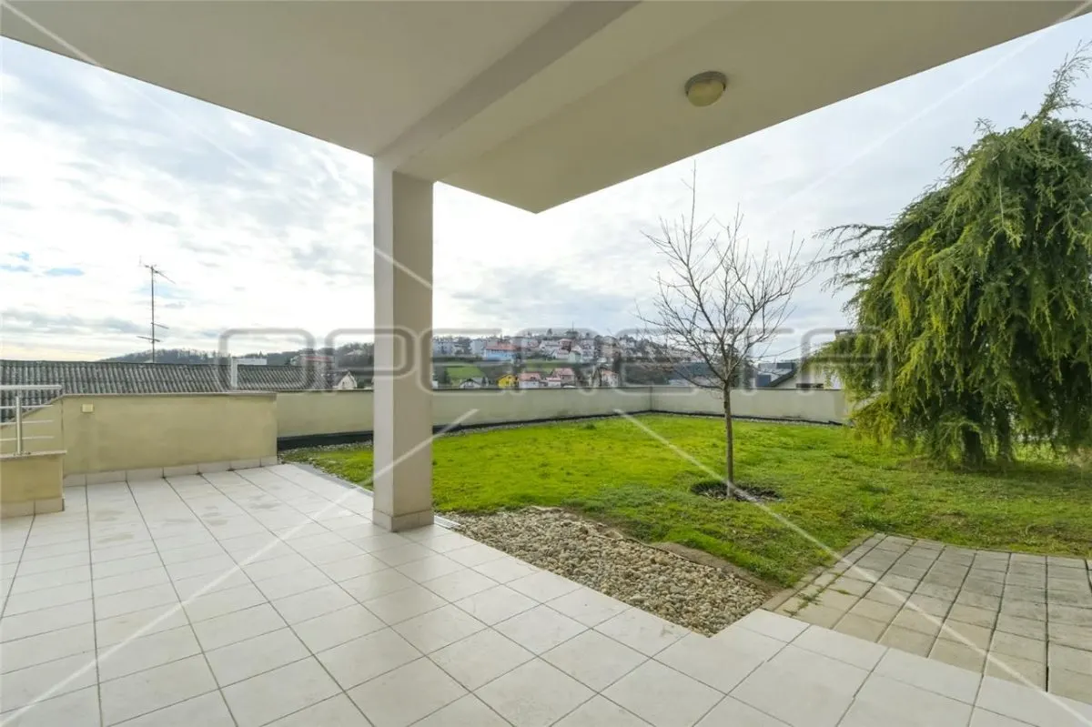 Apartament de vanzare in Croatia, Zagreb - foto 3