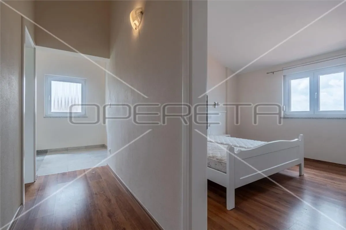 Casa vila de vanzare in Croatia, Kaštelir - foto 16
