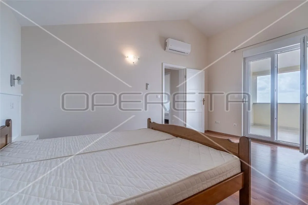 Casa vila de vanzare in Croatia, Kaštelir - foto 20