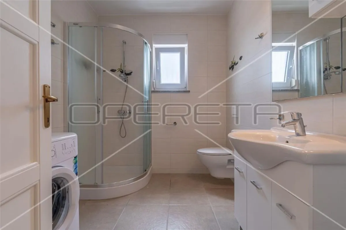 Casa vila de vanzare in Croatia, Kaštelir - foto 10