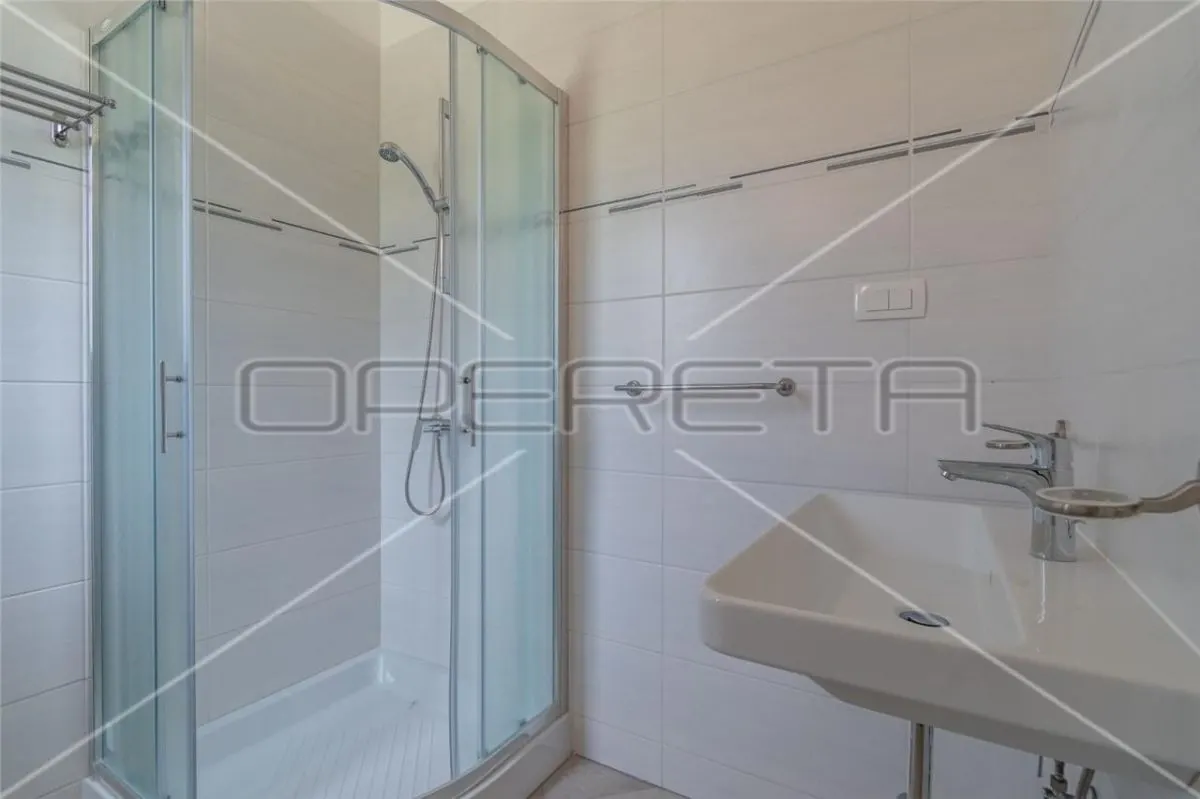 Casa vila de vanzare in Croatia, Kaštelir - foto 19