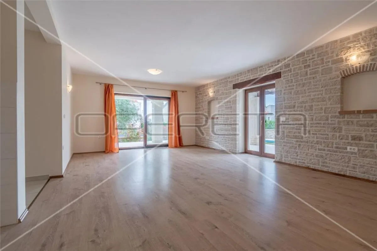 Casa vila de vanzare in Croatia, Kaštelir - foto 4