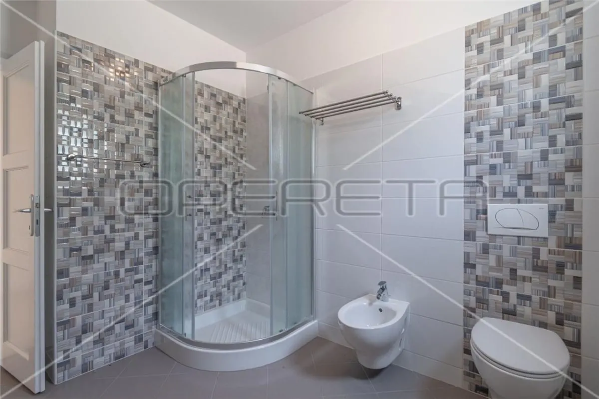 Casa vila de vanzare in Croatia, Kaštelir - foto 8