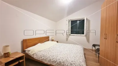 Investment Property with 5 Apartments for Sale in Biograd na Moru, Croatia - foto 6