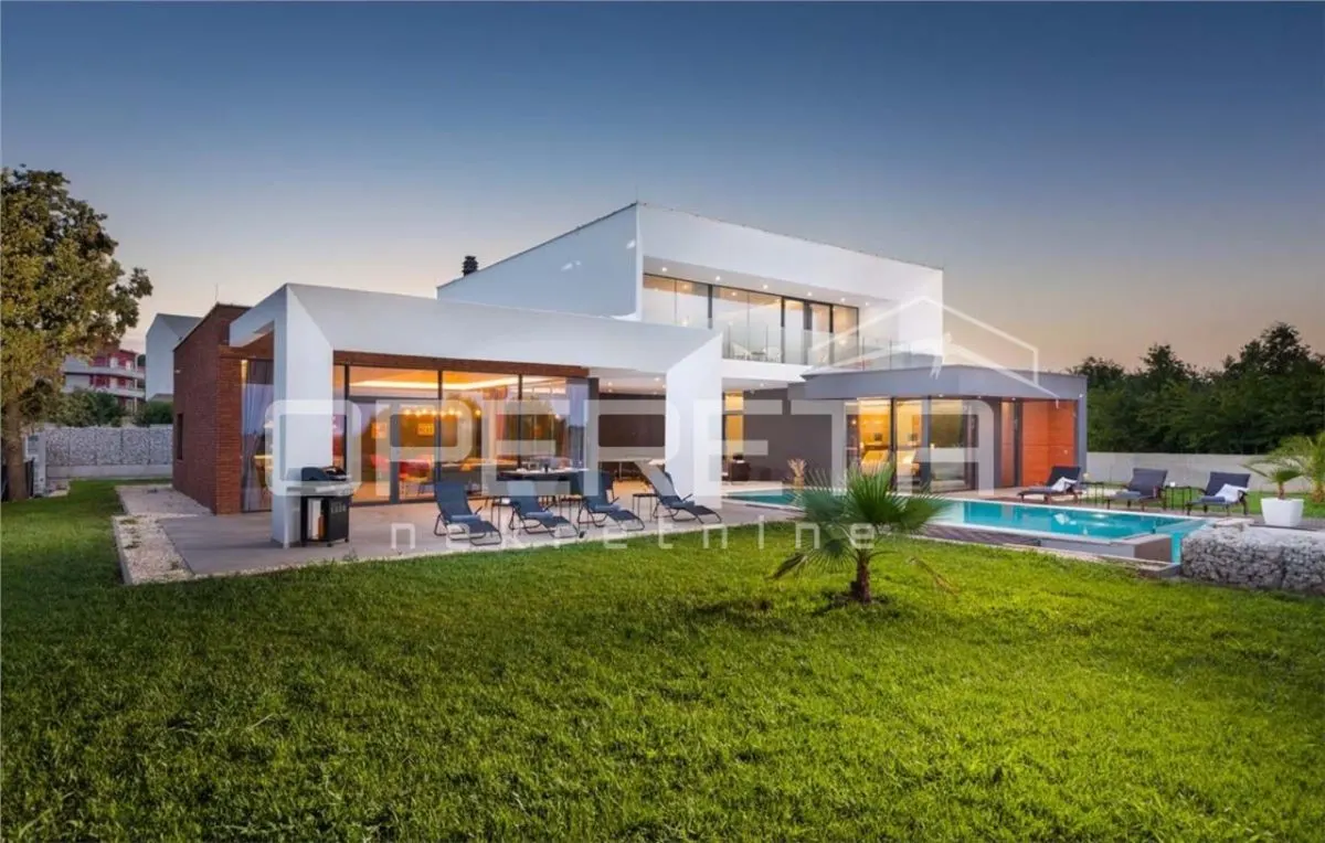 Luxury Smart Home Villa for Sale in Liznjan, Croatia - foto 1