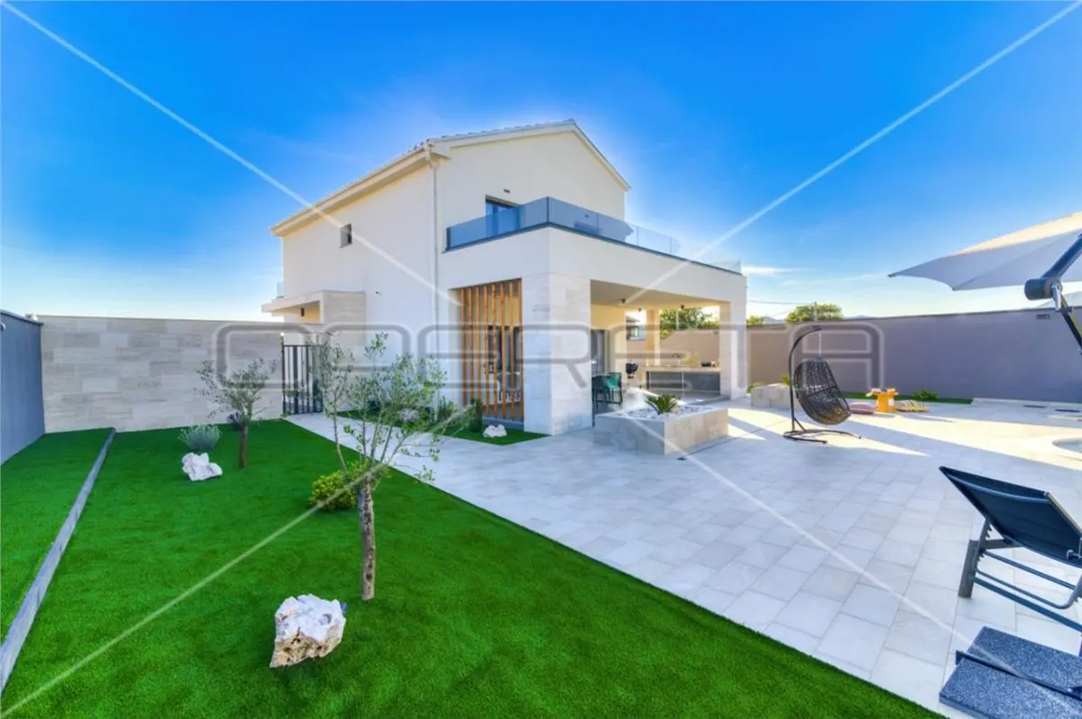 Casa vila de vanzare in Croatia, Novi Vinodolski - foto 1