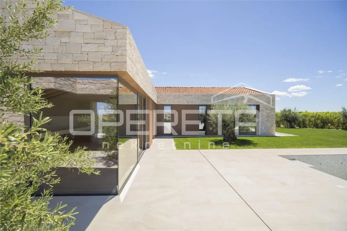 Luxury Villa for Sale in Brtonigla, Istria, Croatia - foto 19