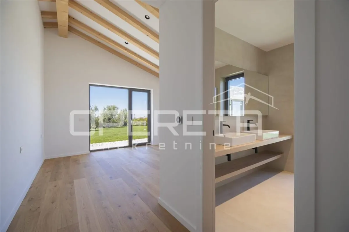 Luxury Villa for Sale in Brtonigla, Istria, Croatia - foto 22