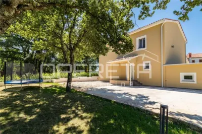 Villa for Sale in Svetvincenat, Croatia - foto 3
