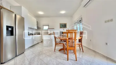 Detached Villa for Sale in Croatia, Posedarje – First Row to Sea - foto 17