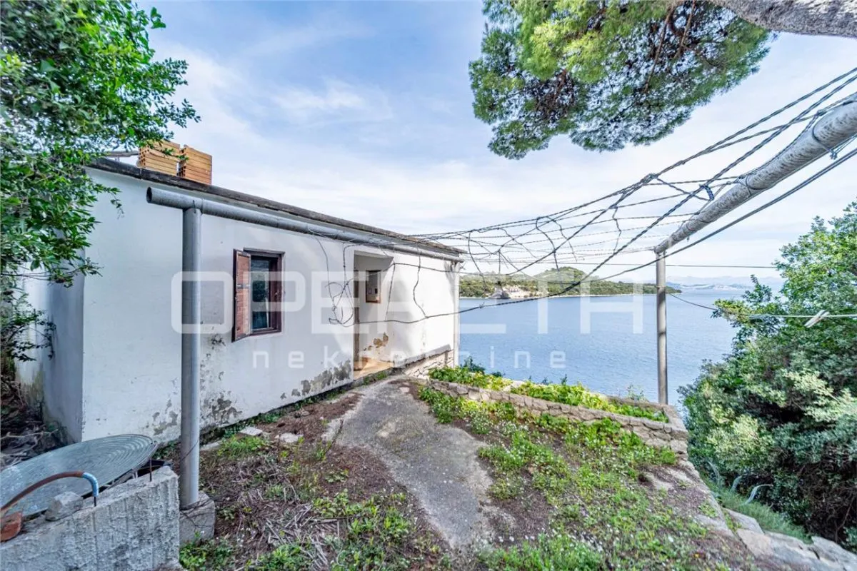 Waterfront Villa for Sale in Babino Polje, Island of Mljet, Croatia - foto 1