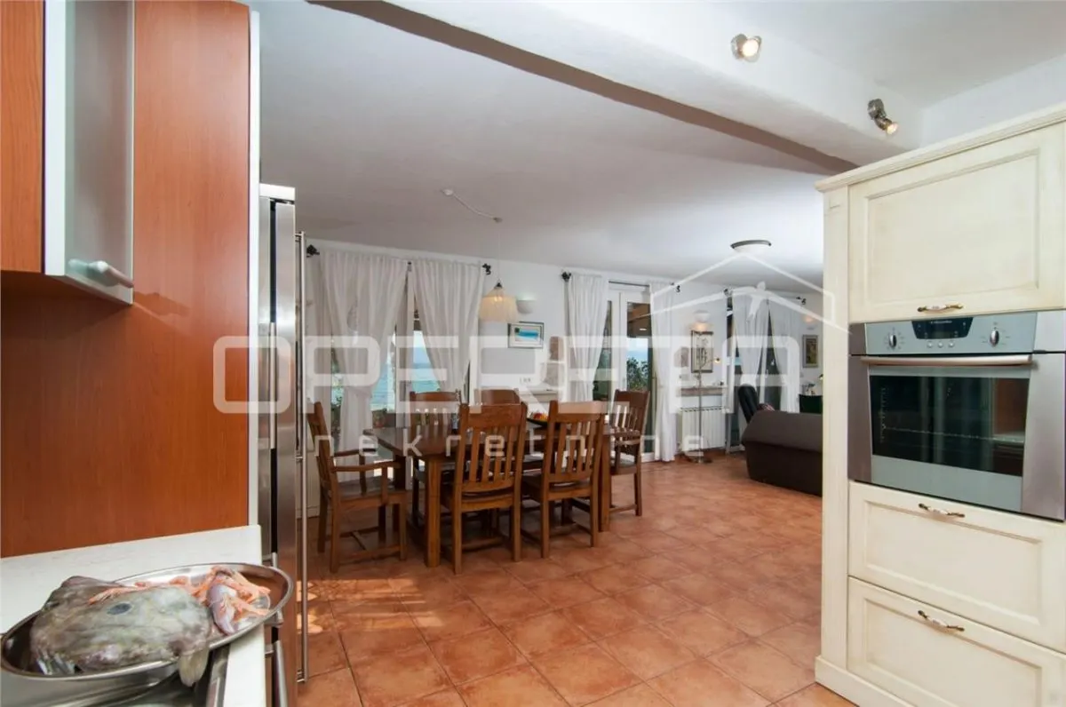 Casa vila de vanzare in Croatia, Supetar - foto 8