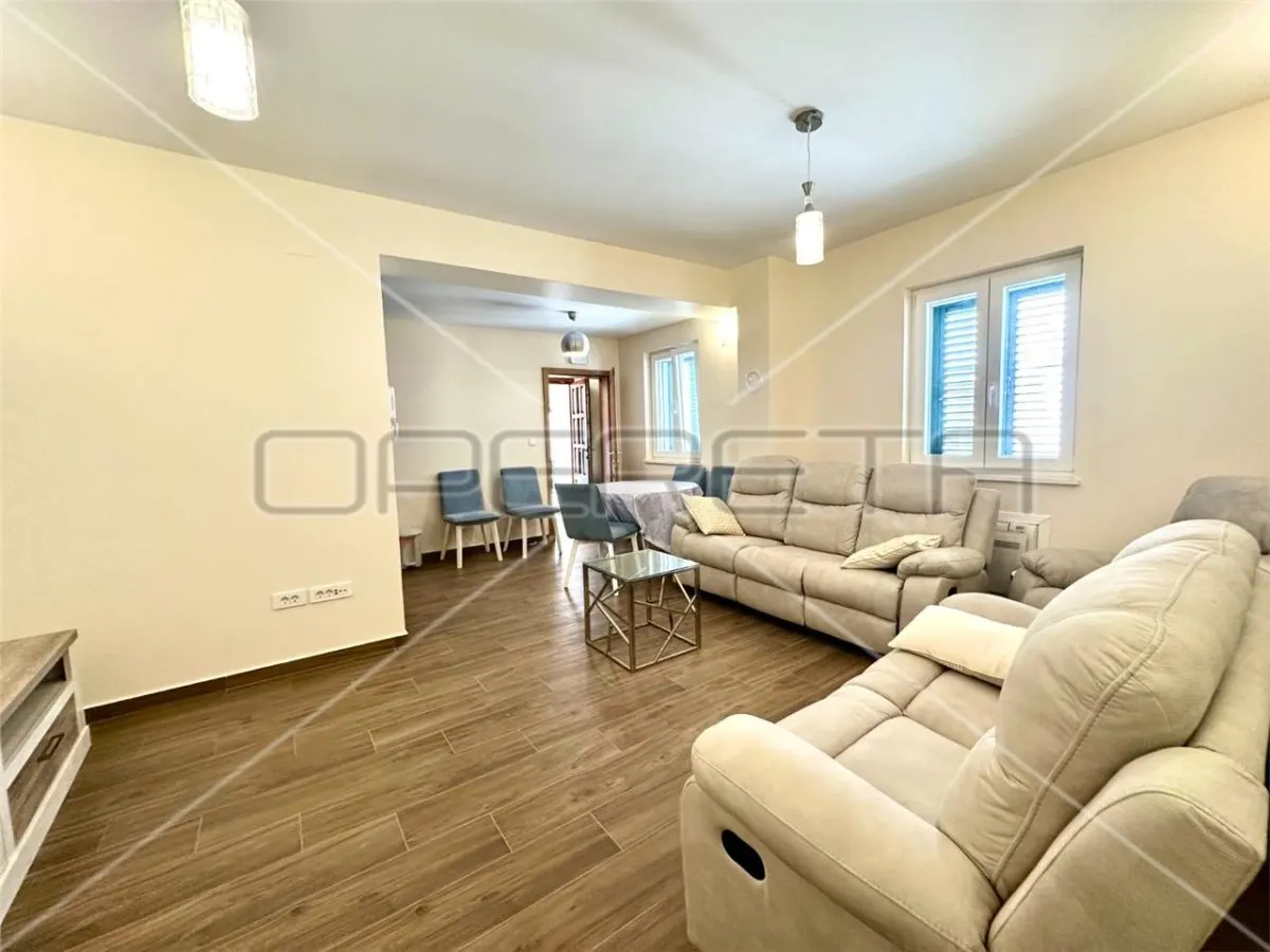 Casa vila de vanzare in Croatia, Betina - foto 2