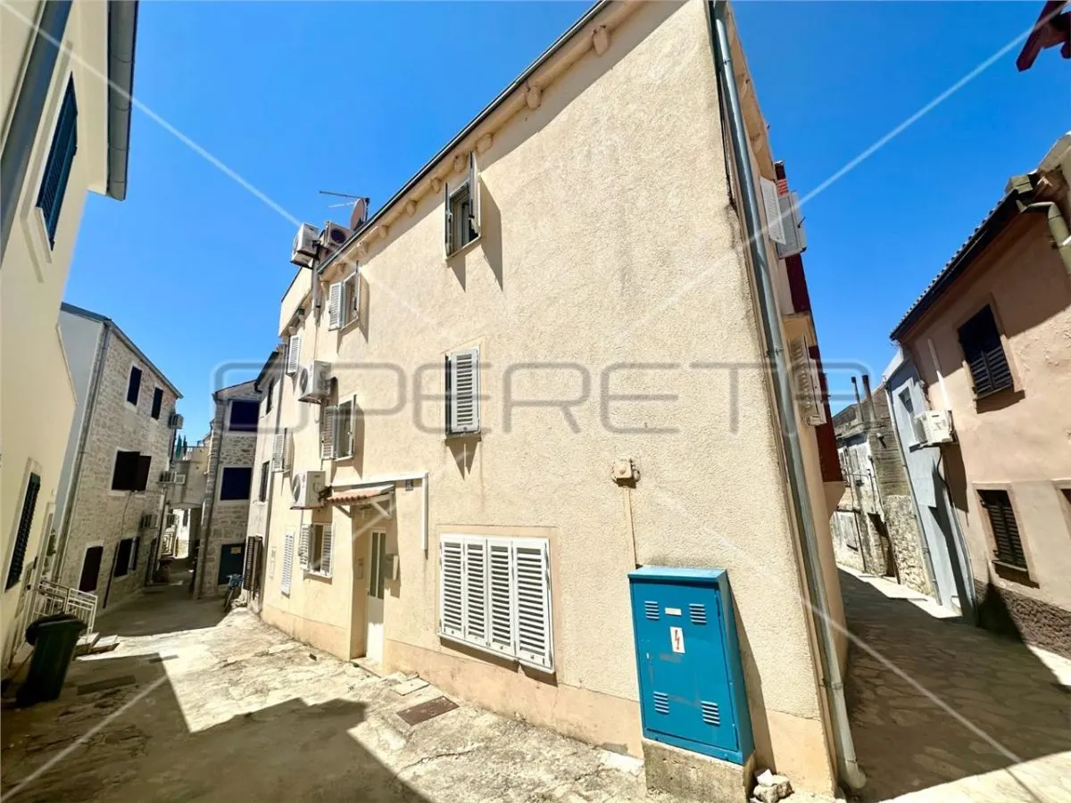 Casa vila de vanzare in Croatia, Betina - foto 1