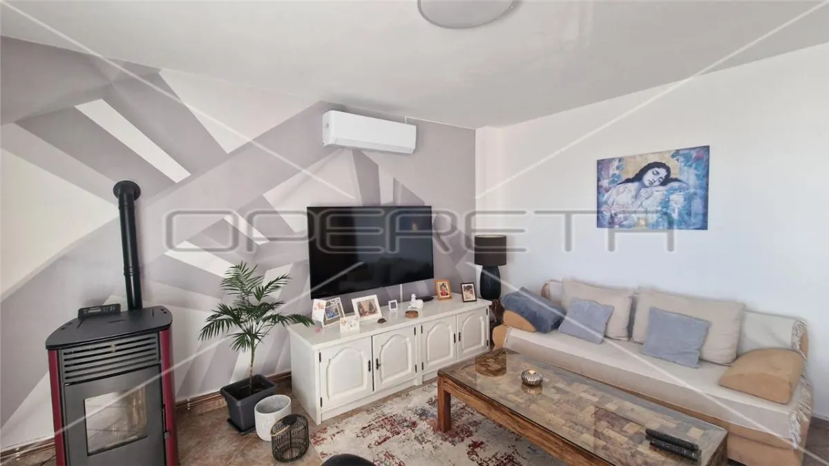 Casa vila de vanzare in Croatia, Karlobag - foto 4