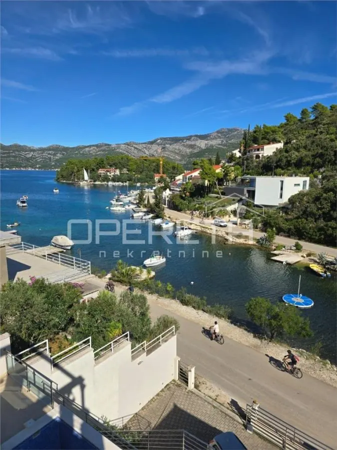 Casa vila de vanzare in Croatia, Žrnovo - foto 15