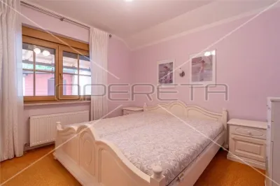 Villa with Three Apartments and Tavern for Sale in Pula, Croatia - foto 12