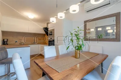 Villa with Three Apartments and Tavern for Sale in Pula, Croatia - foto 4