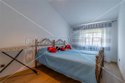 Villa with Three Apartments and Tavern for Sale in Pula, Croatia - foto 8