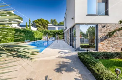 Casa vila de vanzare in Croatia, Fazana - Fazana