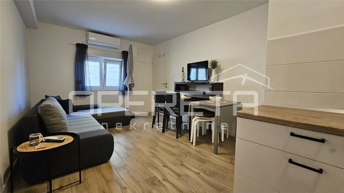Detached Villa with Four Apartments for Sale in Vir, Croatia - foto 14