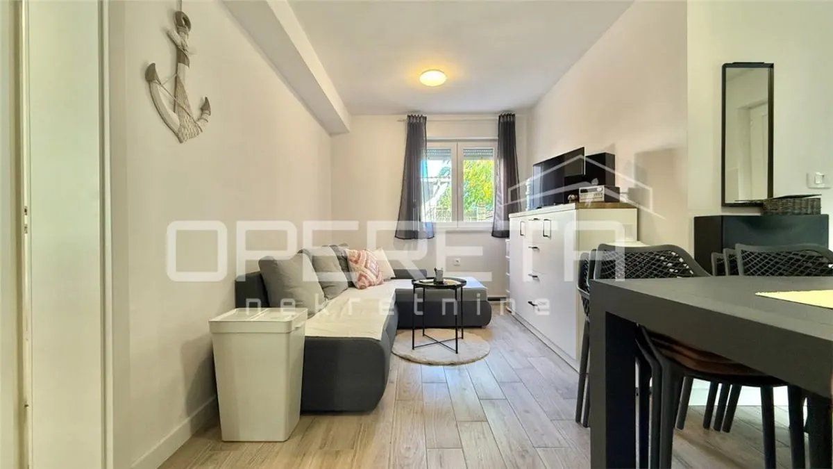 Detached Villa with Four Apartments for Sale in Vir, Croatia - foto 24