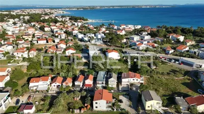 Detached Villa with Four Apartments for Sale in Vir, Croatia - foto 4